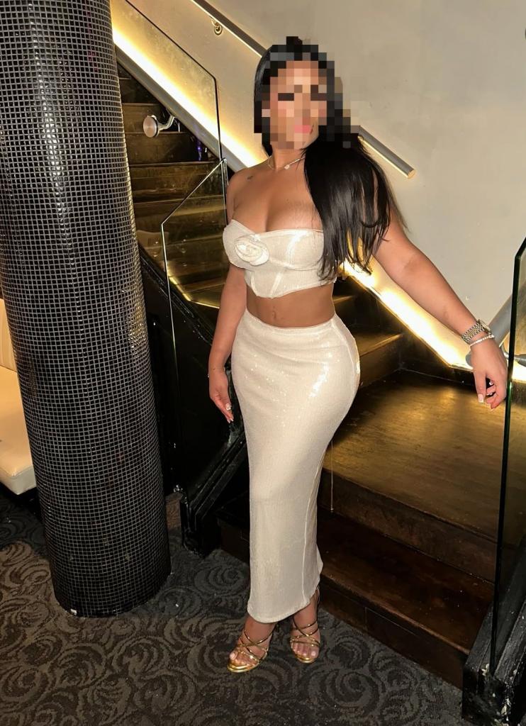 604156860: Chica busca chico en Granada