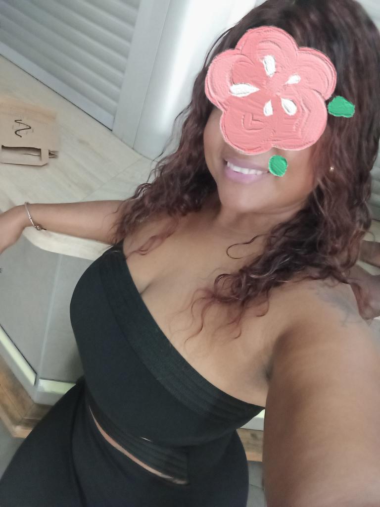 Chica busca chico en Murcia: 