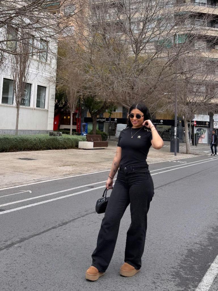 Chica busca chico en Murcia: 