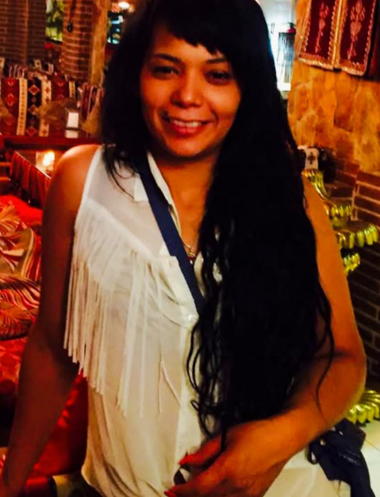 696031304: Chica busca chico en Soria