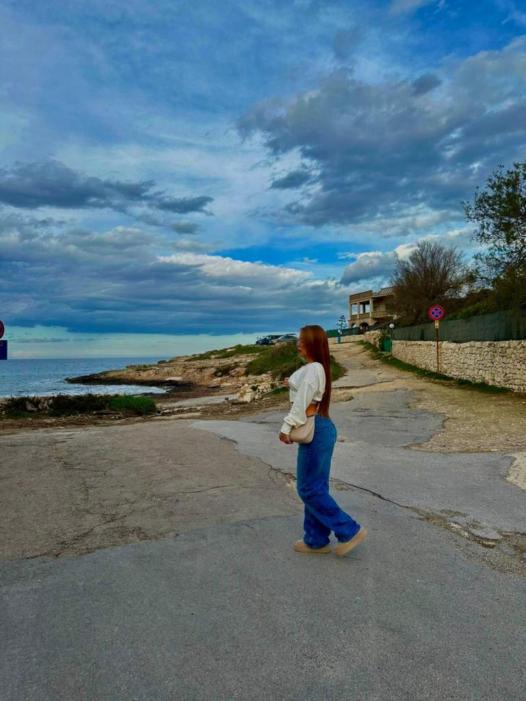 611215947: Chica busca chico en Las Palmas