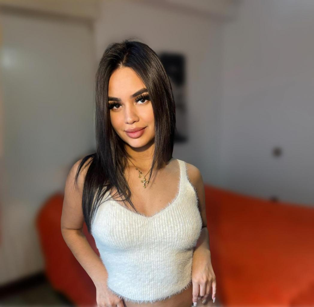 Chica busca chico en Tenerife: 