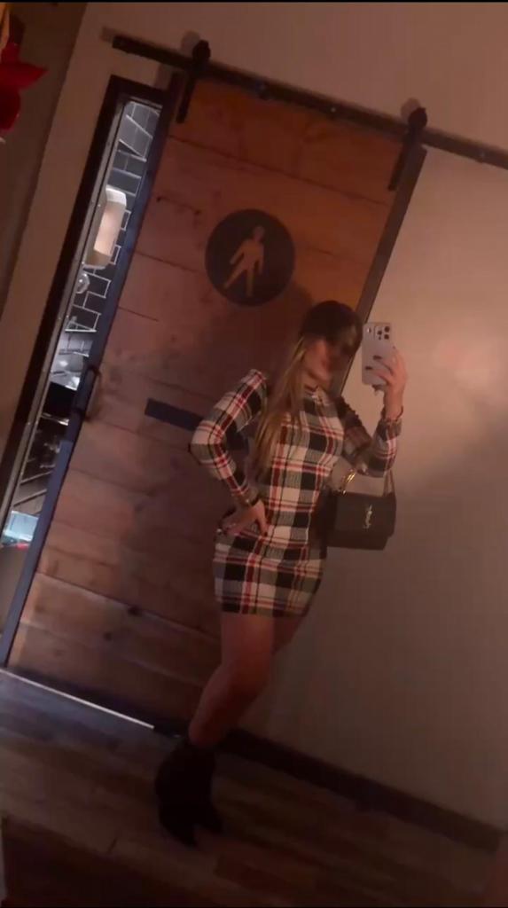 Chica busca chico en Cádiz: 