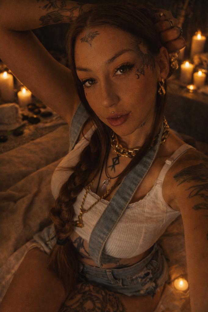 Chica busca chico en Gerona: 