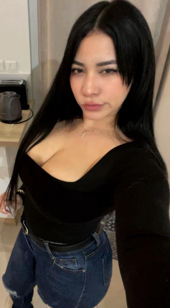 Chica busca chico en Barcelona: 