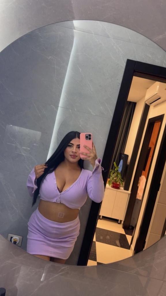 Chica busca chico en Barcelona: 