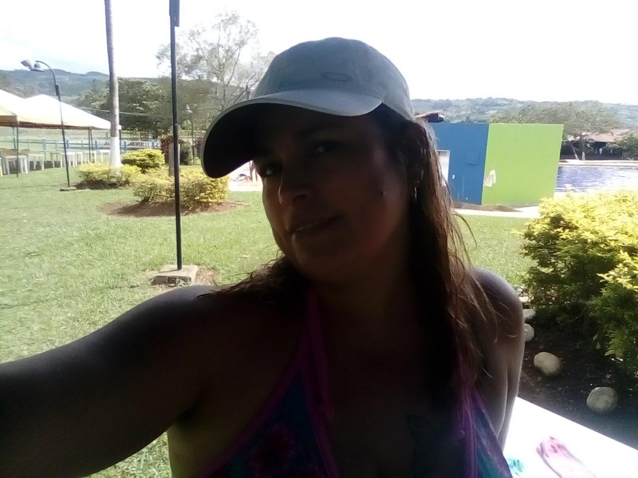 Chica busca chico en La Coruña: 