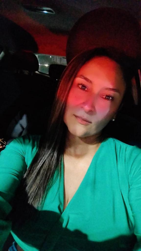 Chica busca chico en Granada: 