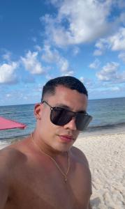 637906181: Chico busca chica en Madrid