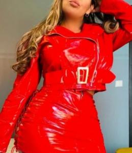 602032944: Chica busca chico en Gerona