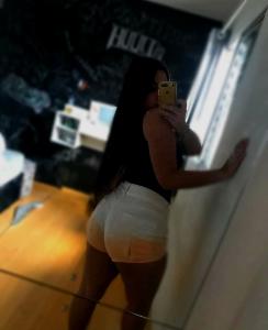 651132272: Chica busca chico en Menorca