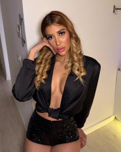 611261996: Chica busca chico en Málaga