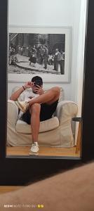 641186508: Chico busca chica en Barcelona