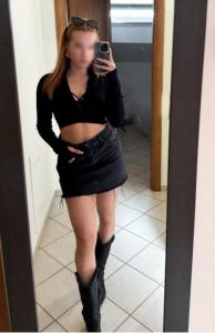 632212073: Chica busca chico en León