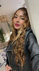 643032774: Chica busca chico en Murcia