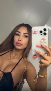 623160893: Chica busca chico en Valencia