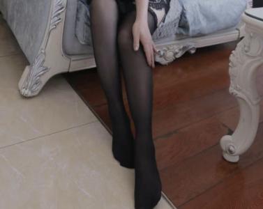 613823958: Chica busca chico en Barcelona