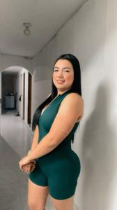 611247385: Chica busca chico en Barcelona