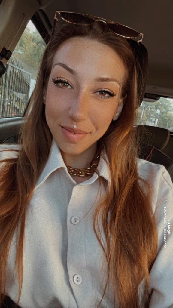 669224878: Chica busca chico en Barcelona