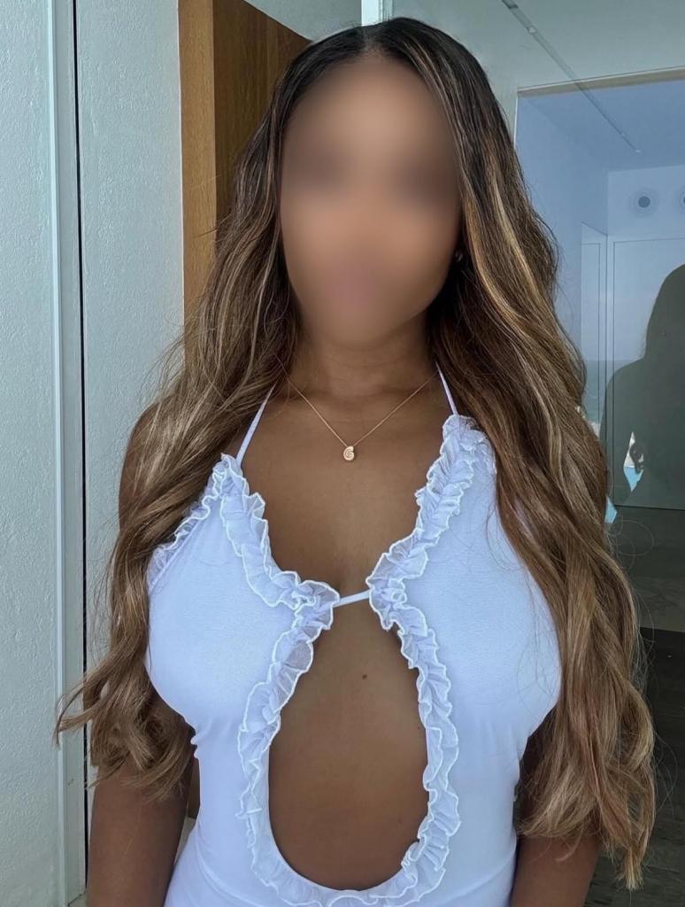 Chica busca chico en Murcia: 