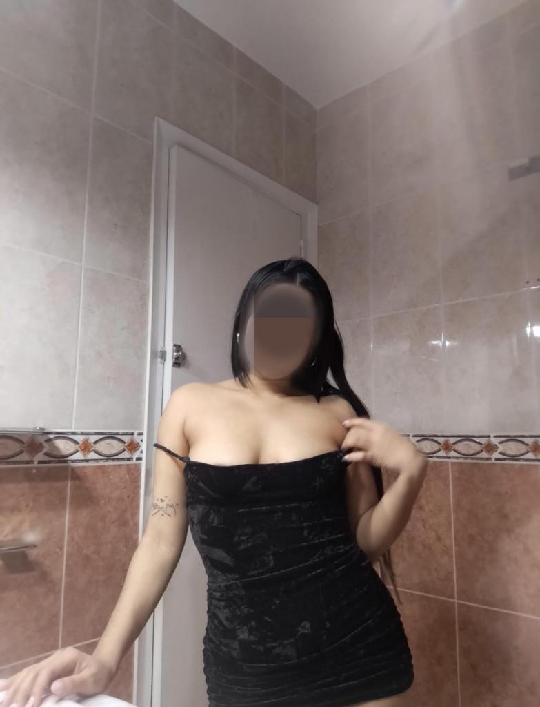 653258679: Chica busca chico en Lérida