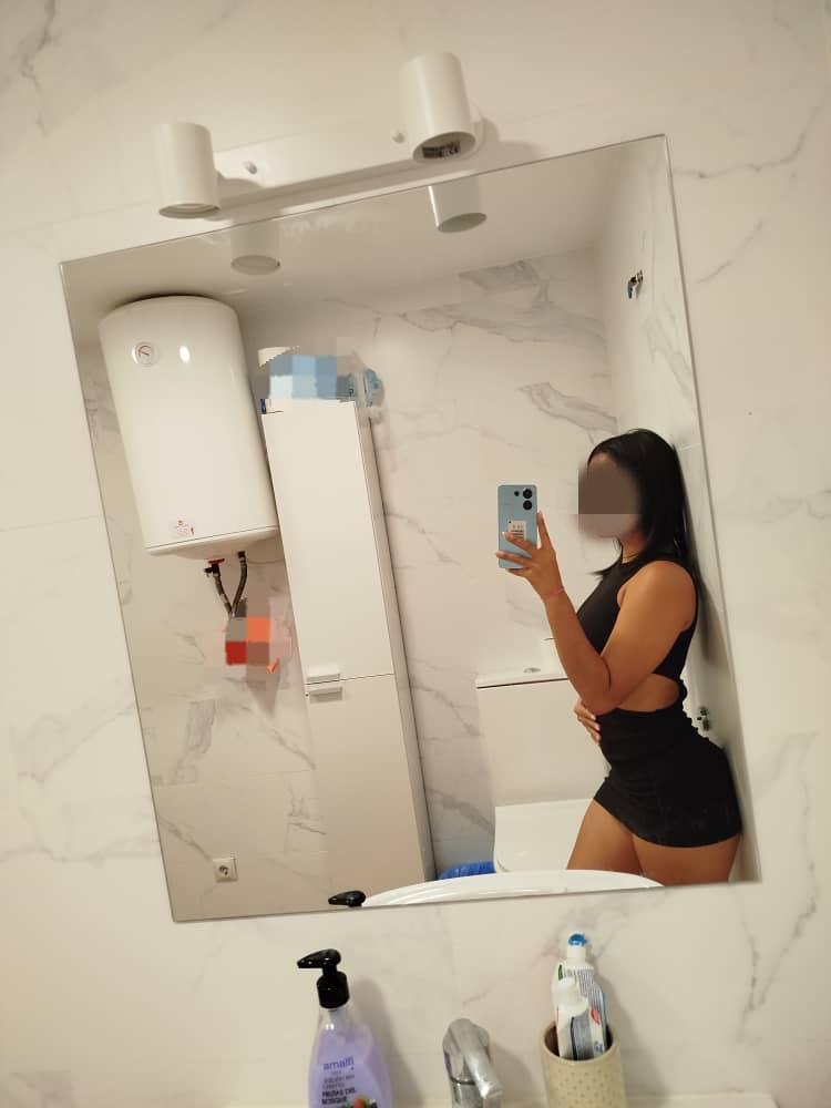 653258679: Chica busca chico en Lérida