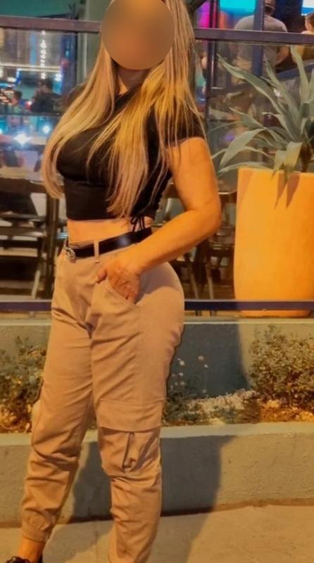 Chica busca chico en Cádiz: 