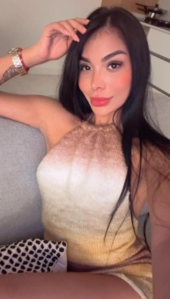 Chica busca chico en Barcelona: 