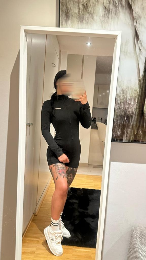 Chica busca chico en Lérida: 