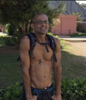 666017266: Chico busca chica en Barcelona