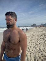 631973477: Chico busca chica en Tarragona