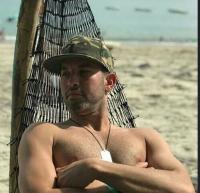 613821841: Chico busca chica en Alicante