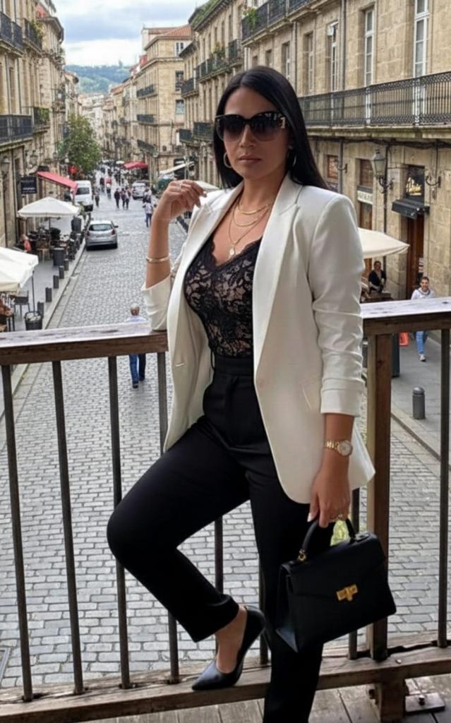 631028761: Chica busca chico en Zaragoza