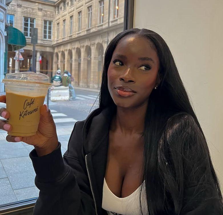 Chica busca chico en Mallorca: 