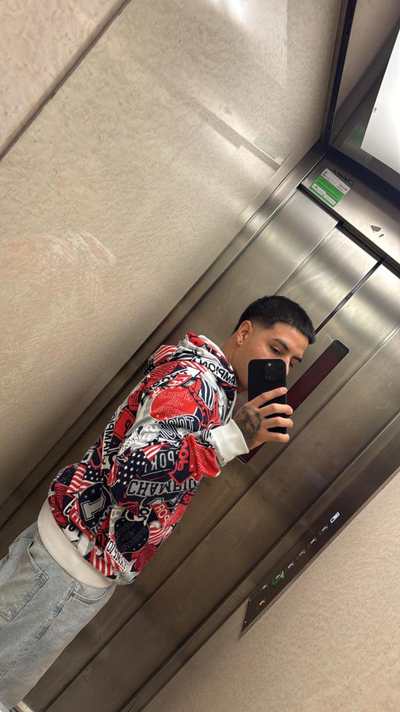 Chico busca chica en Barcelona: 