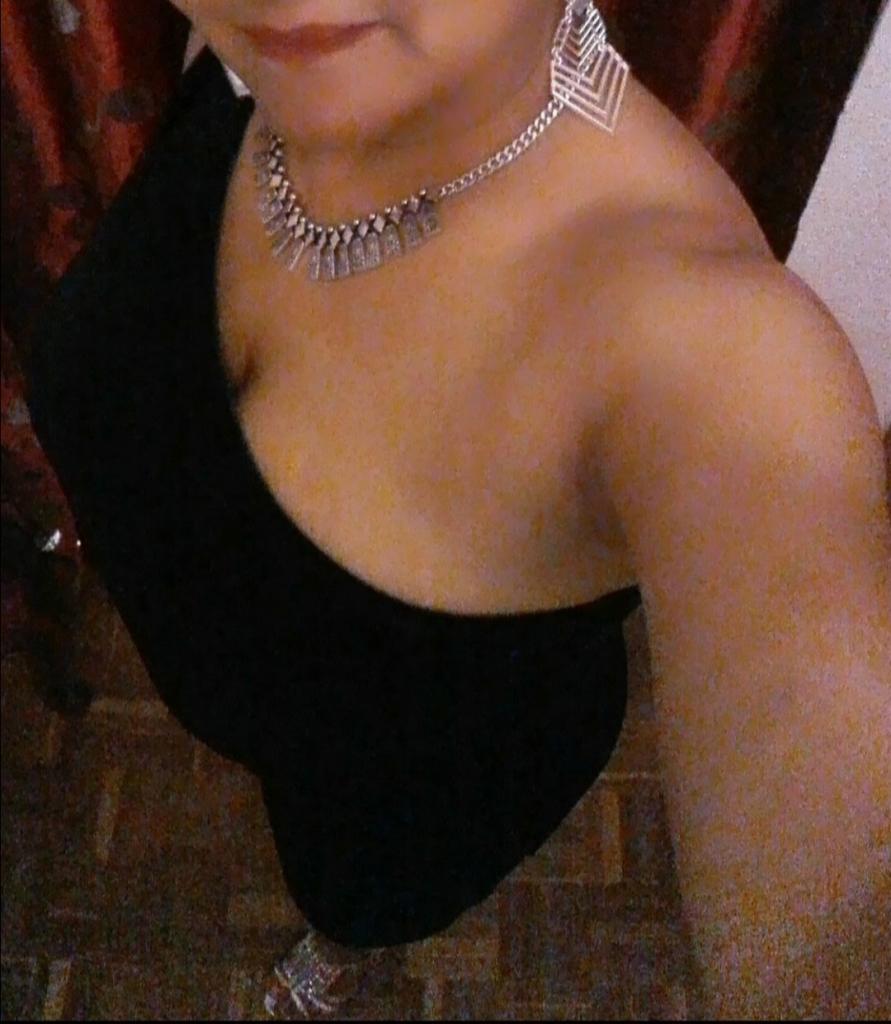 Chica busca chico en Granada: 