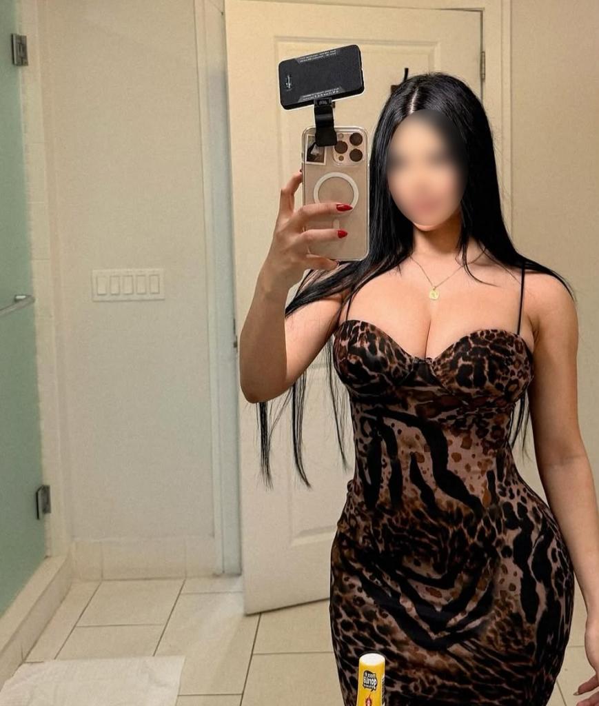 632061496: Chica busca chico en Asturias