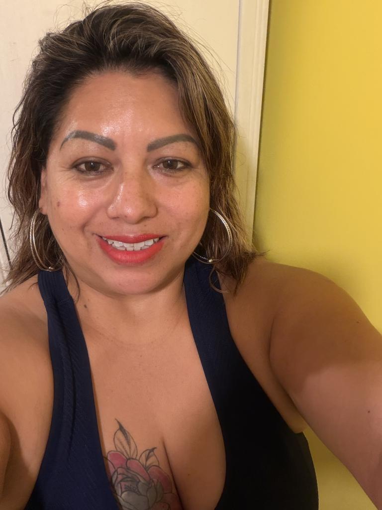 743005356: Chica busca chico en Madrid