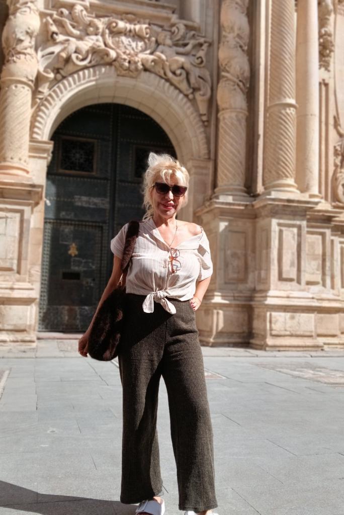 Chica busca chico en Alicante: 