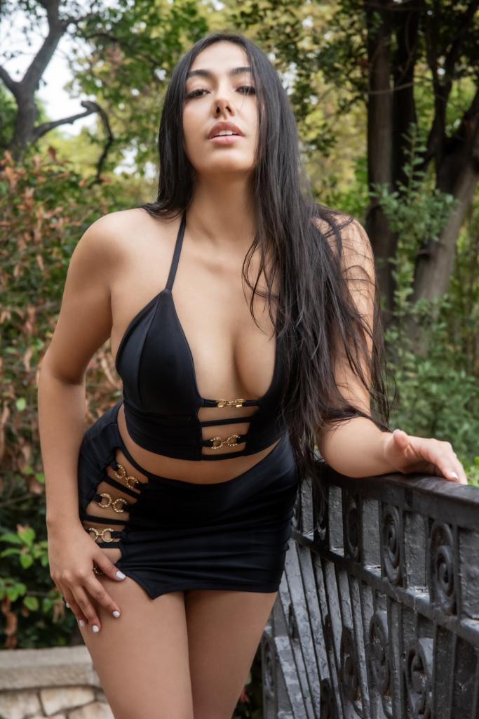 Chica busca chico en Barcelona: Chica busca chico