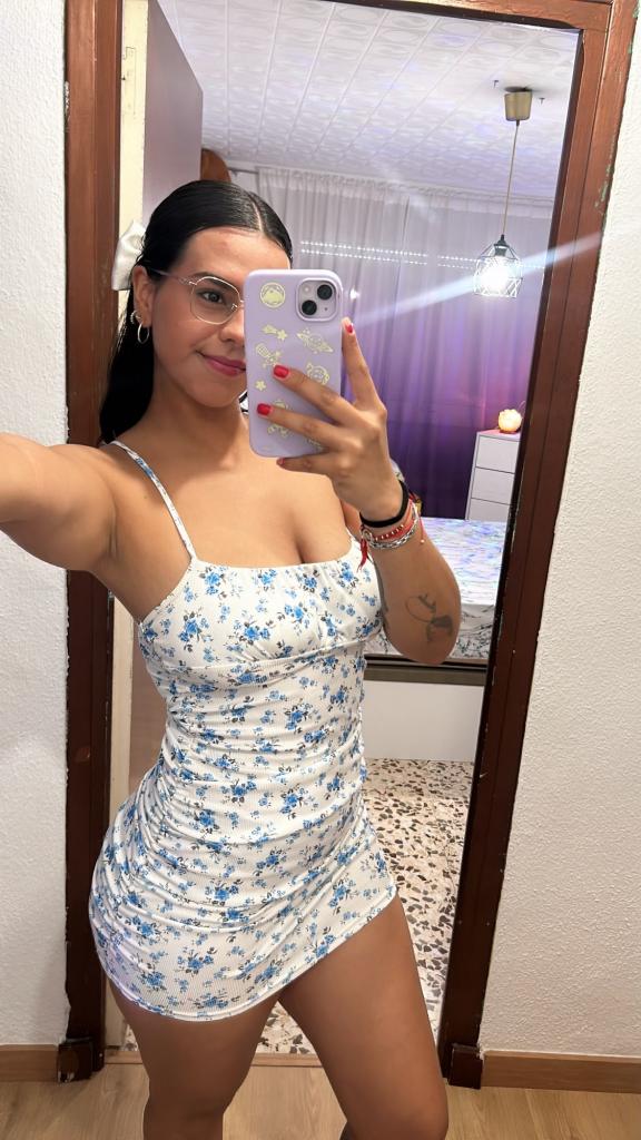 Chica busca chico en Almería: 