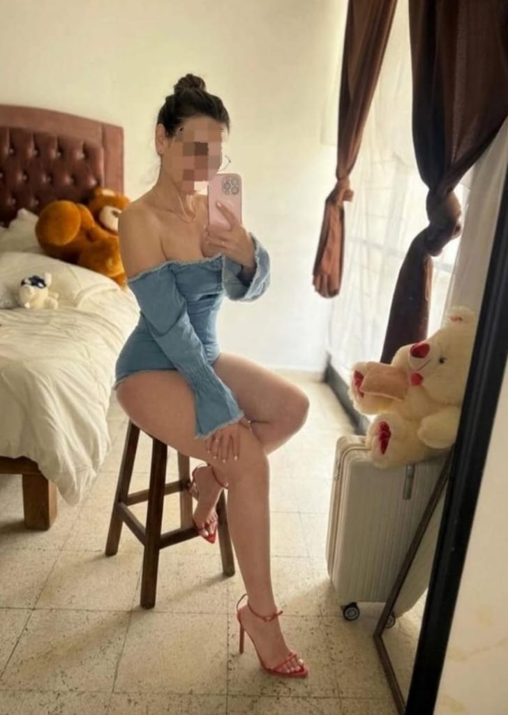 Chica busca chico en Sevilla: 