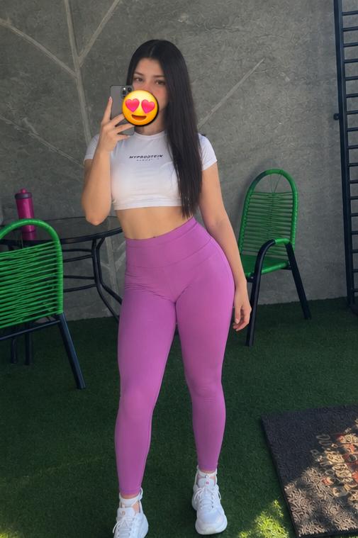 Chica busca chico en Málaga: Chica busca chico