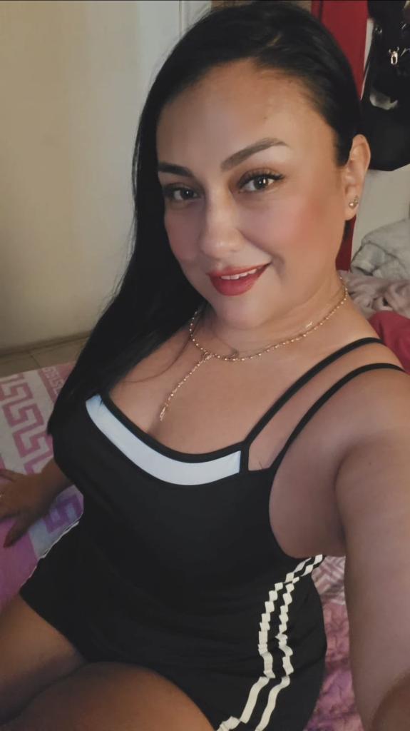 613574361: Chica busca chico en Las Palmas