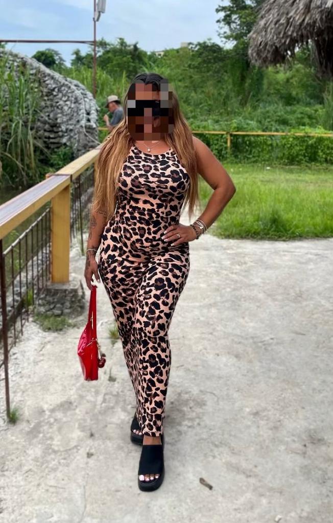 Chica busca chico en Cádiz: 