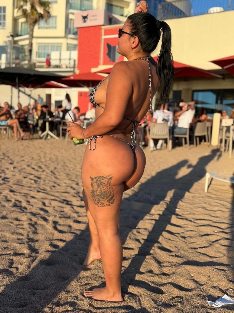 602669297: Chica busca chico en Sevilla