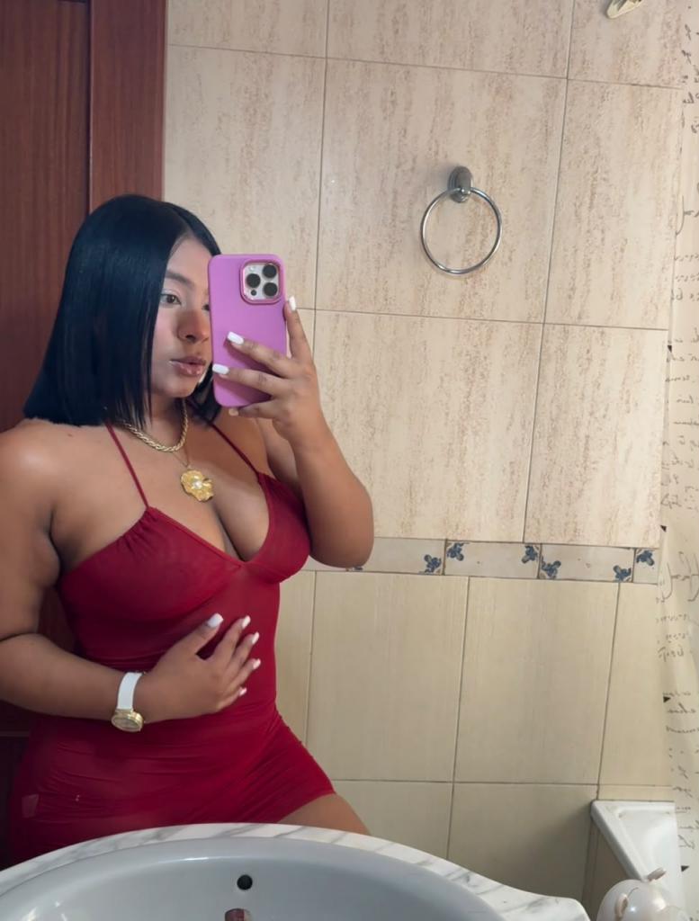 Chica busca chico en Cádiz: Chica busca chico