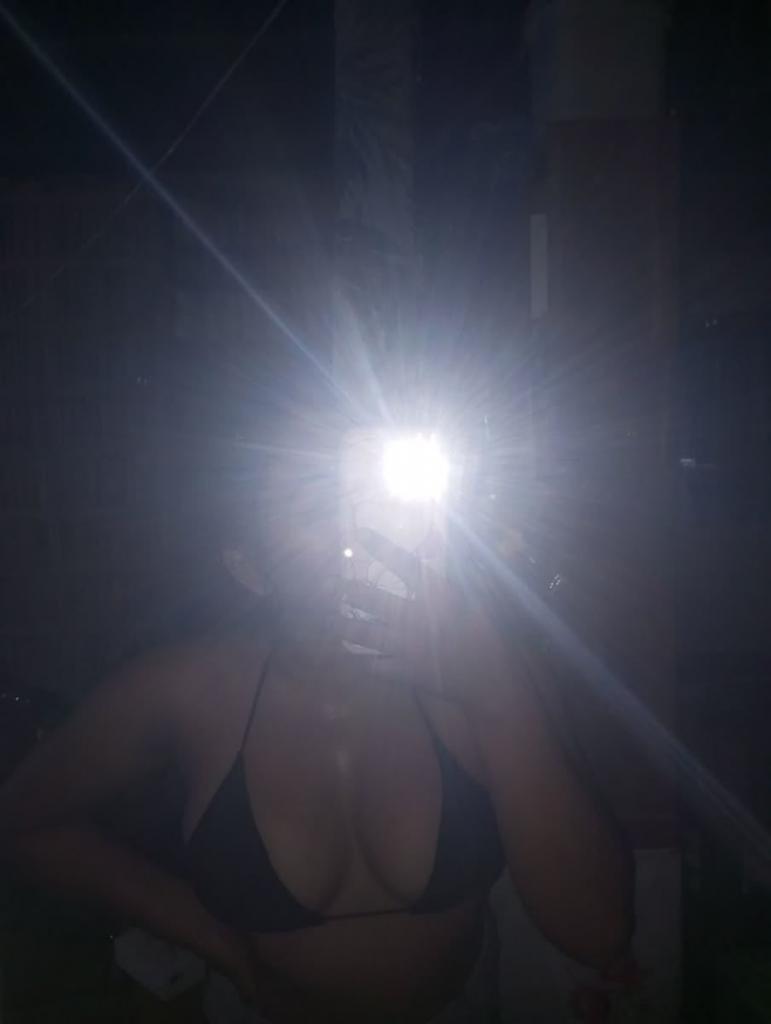 613850174: Chica busca chico en Madrid