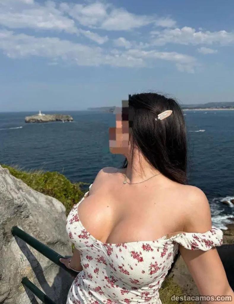 Chica busca chico en Huelva: 