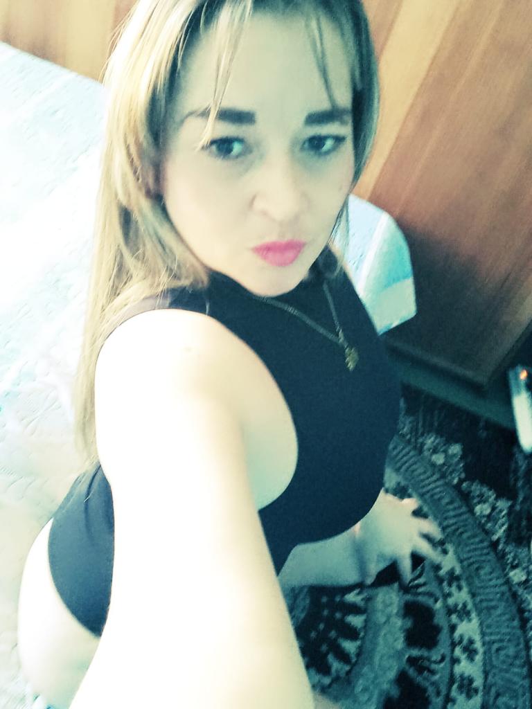 Chica busca chico en Pontevedra: 